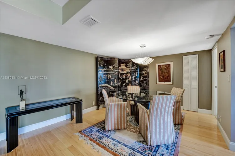 Biscayne Cove #1208 image #24