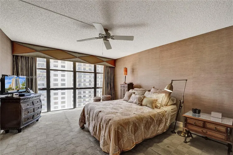 Biscayne Cove #1208 image #34