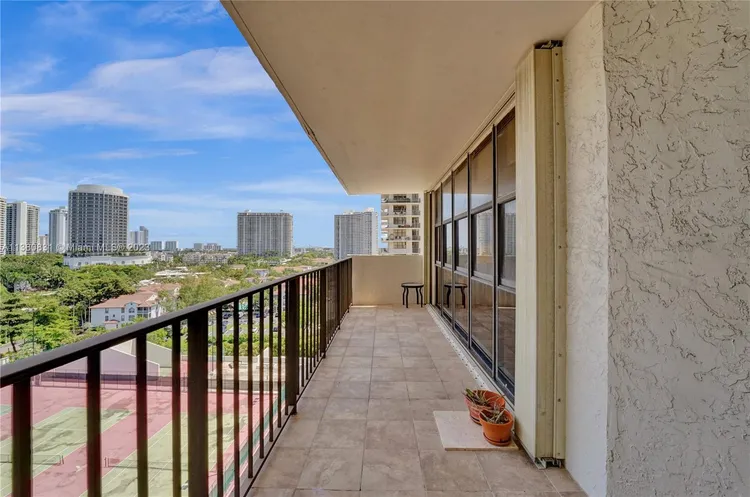 Biscayne Cove #1208 image #51