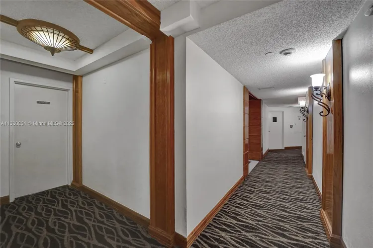 Biscayne Cove #1208 image #54