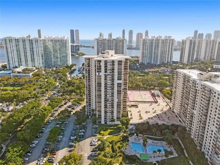 Biscayne Cove #1208 image #75