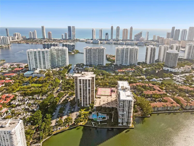 Biscayne Cove #1208 image #81