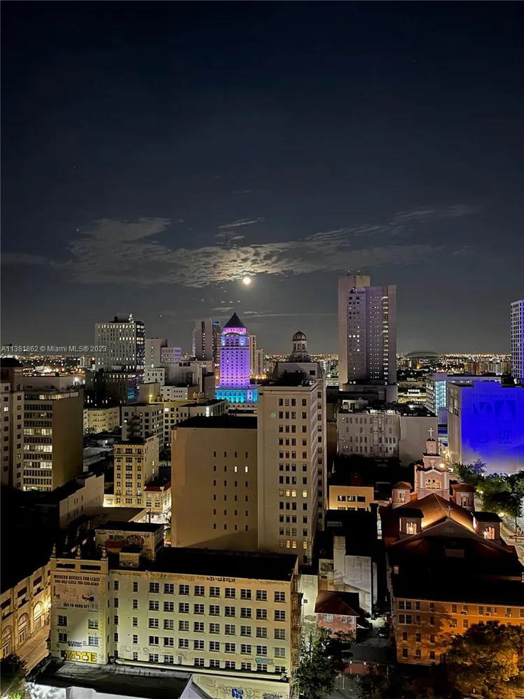 Loft Downtown II #2019 image #13