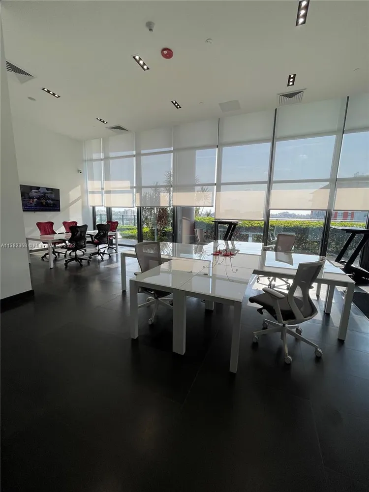 Canvas #2520 image #14