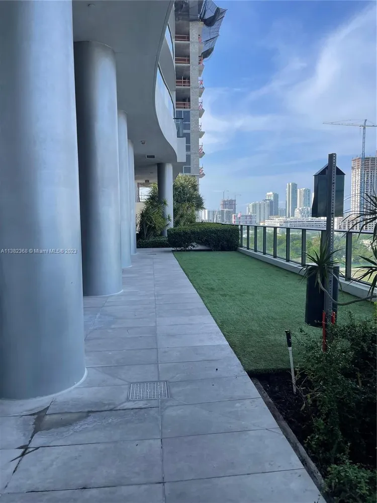 Canvas #2520 image #28