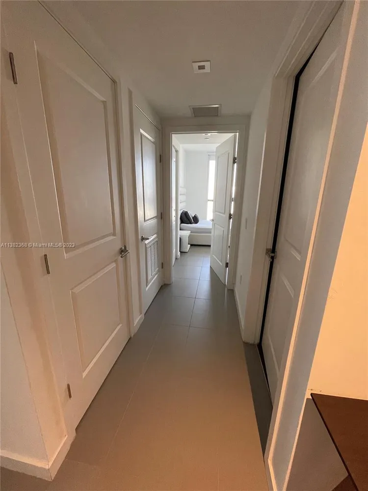 Canvas #2520 image #6