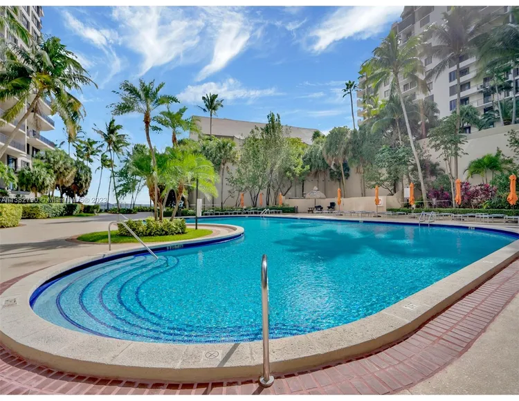 Brickell Key II #1807 image #11