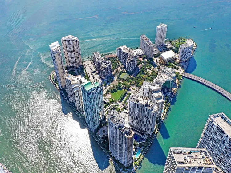 Brickell Key II #1807 image #12