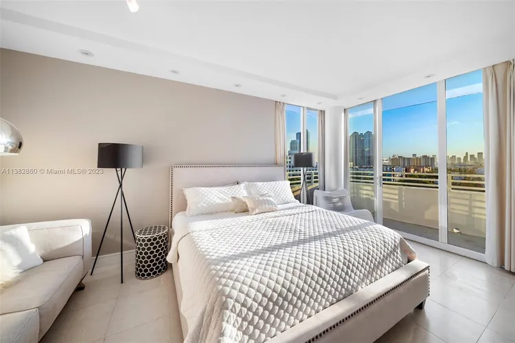 Ocean Place #8I image #27