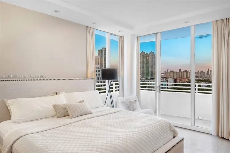 Ocean Place #8I image #28