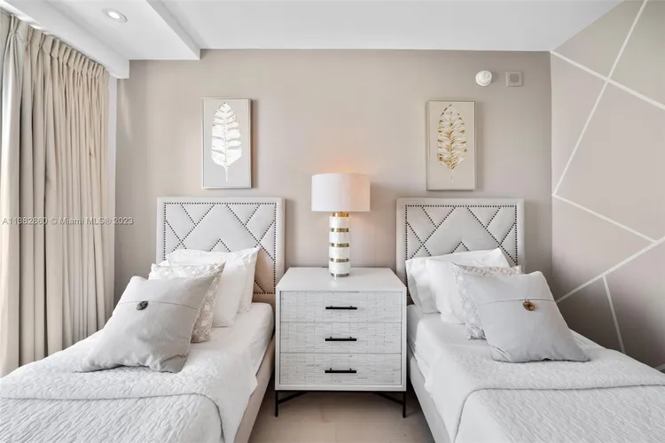 Ocean Place #8I image #41