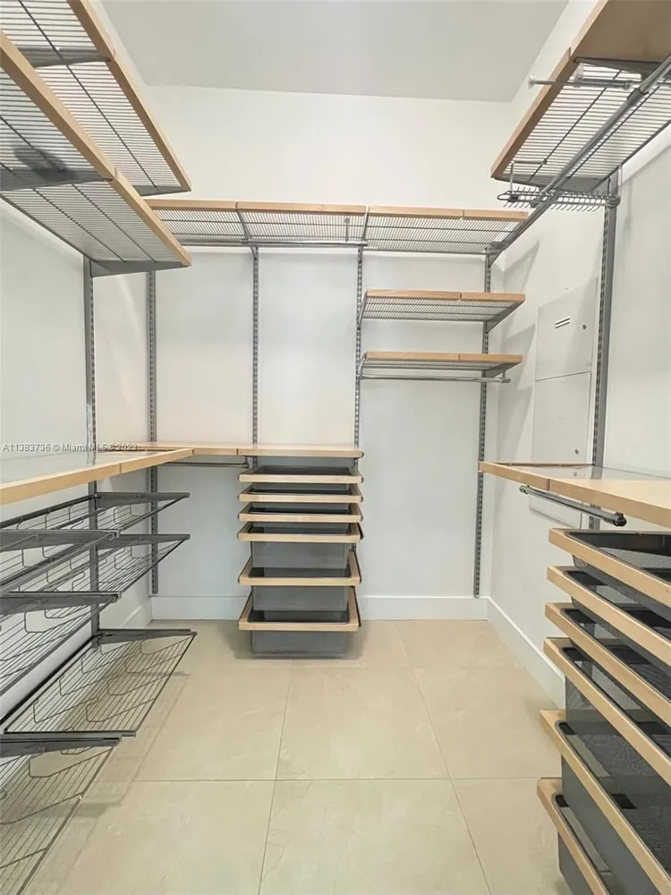 The Plaza on Brickell South #200 image #10