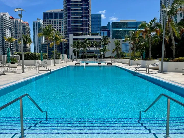 The Plaza on Brickell South #200 image #11