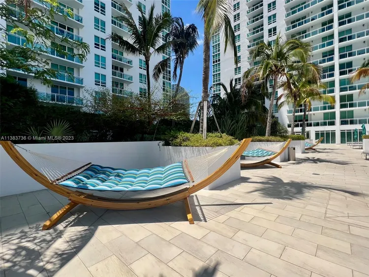 The Plaza on Brickell South #200 image #13