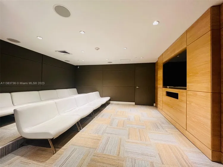 The Plaza on Brickell South #200 image #14