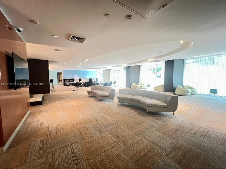 The Plaza on Brickell South #200 image #16