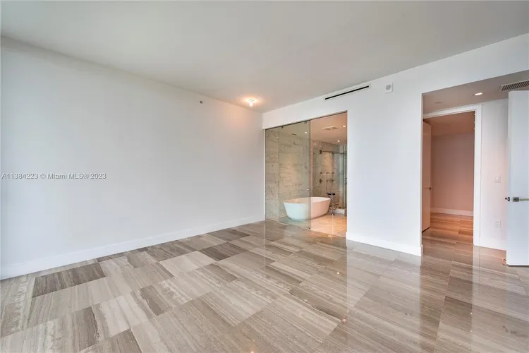 L' Atelier #401 image #16