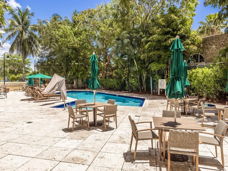 The Mutiny #510 image #16