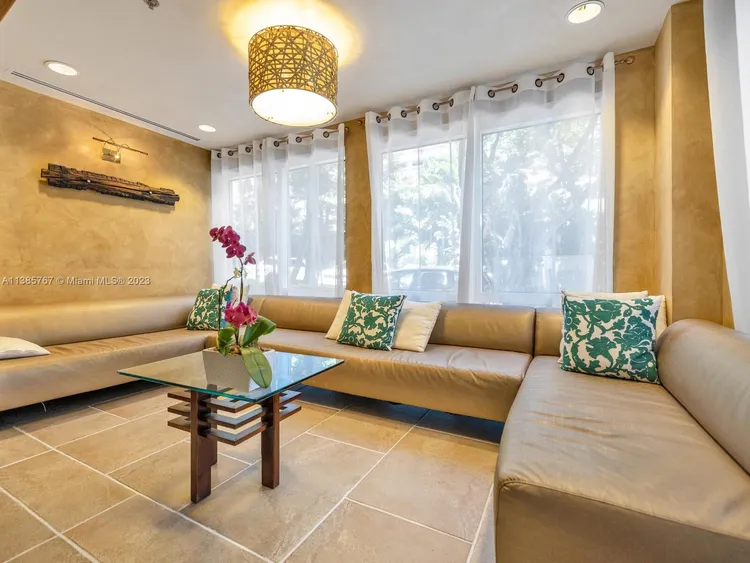 The Mutiny #510 image #22