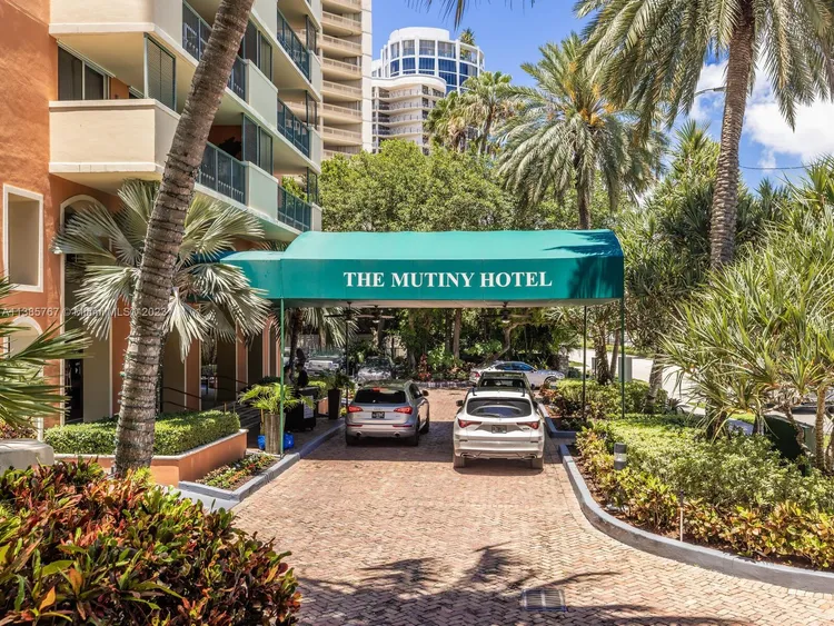 The Mutiny #510 image #24