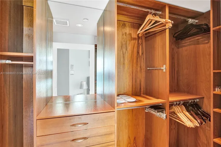 Setai #3108 image #8