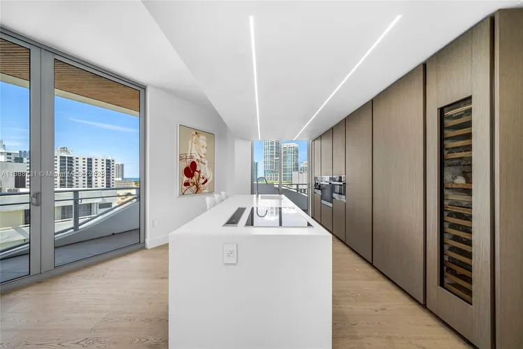 Monaco Yacht Club & Residences #8D image #21