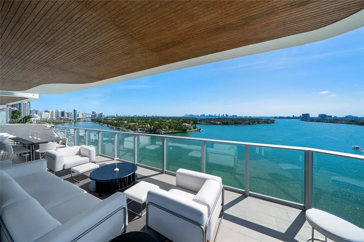 Monaco Yacht Club & Residences #8D image #36