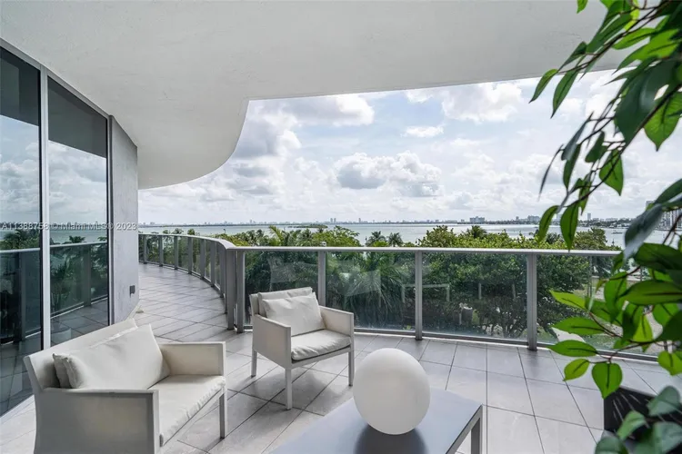 Aria on the Bay #408 image #19