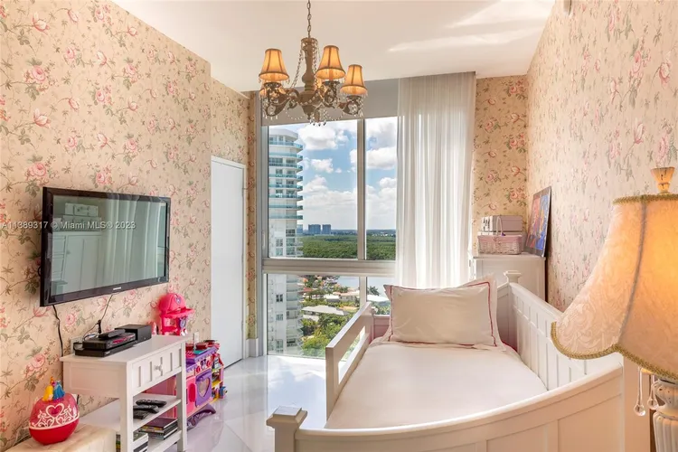 St. Tropez Sunny Isles Beach #2-TS2 image #6