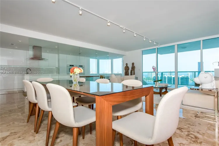 Peninsula #2401 image #10