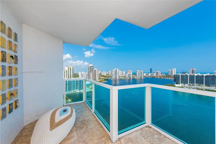 Peninsula #2401 image #20