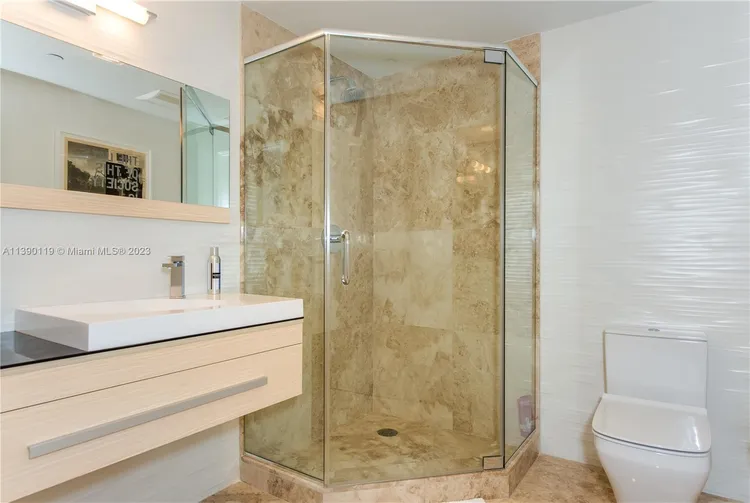 Peninsula #2401 image #30