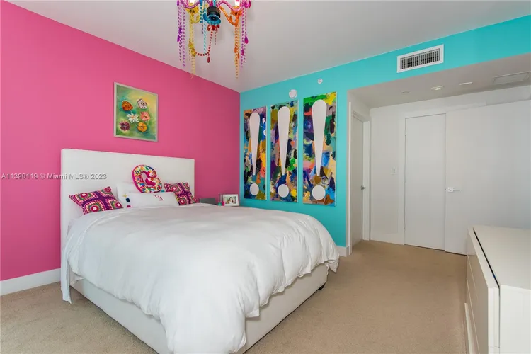 Peninsula #2401 image #32