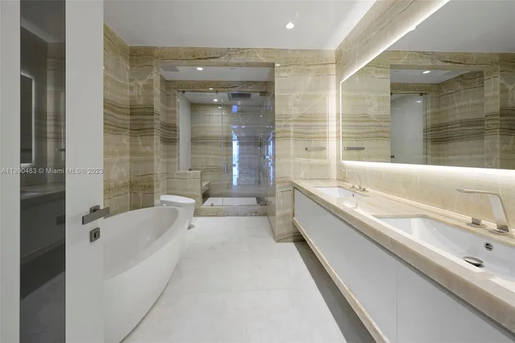 The Estates at Acqualina #4306 image #16