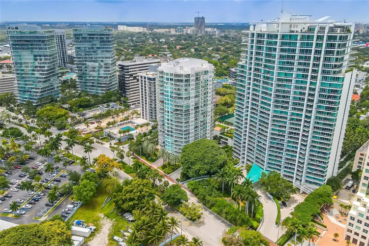 Grovenor House #1406 image #19