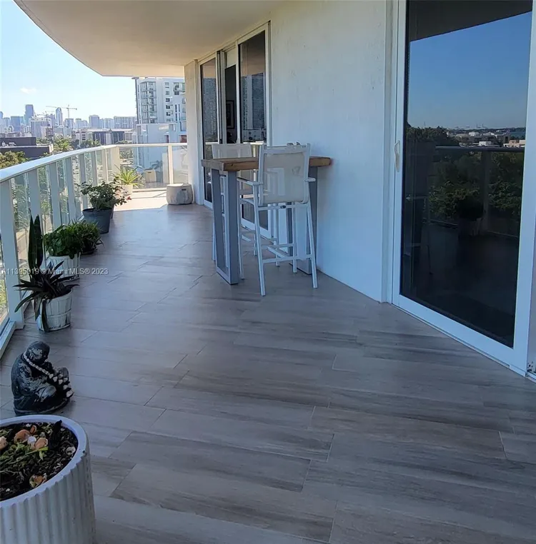 Baltus House #701 image #14