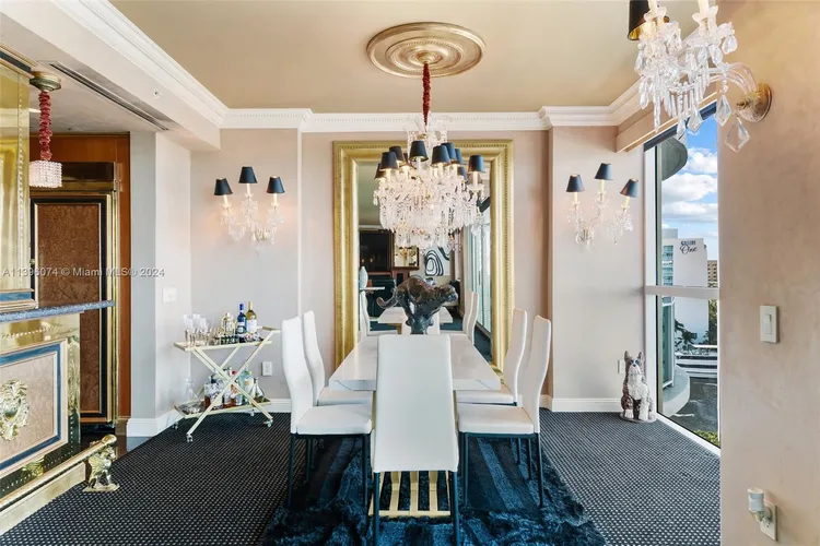 Le Club International #1006 image #12