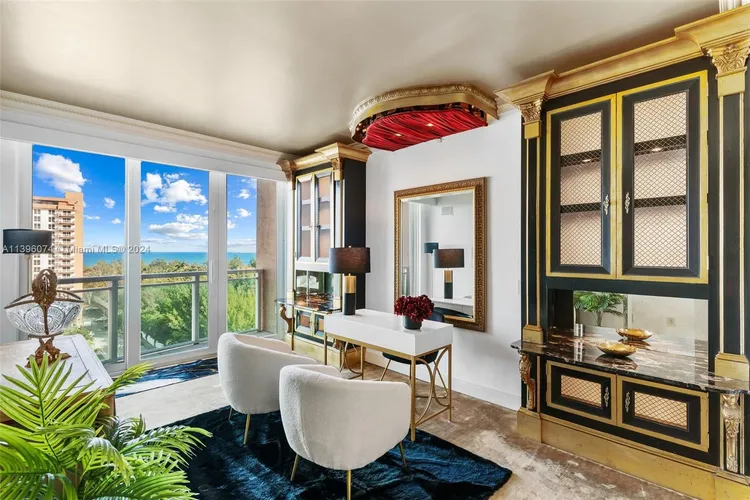 Le Club International #1006 image #28