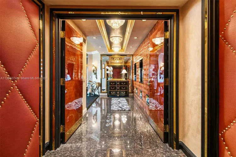 Le Club International #1006 image #6