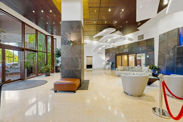 Parc Central South #1017 image #22