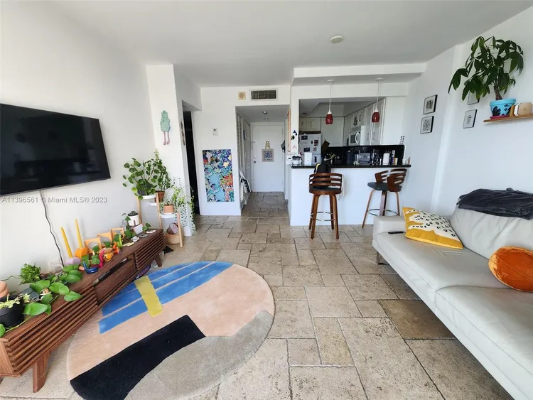 Mirador East #402 image #9