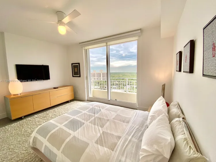 Ocean Club - Ocean Tower One #1505 image #12