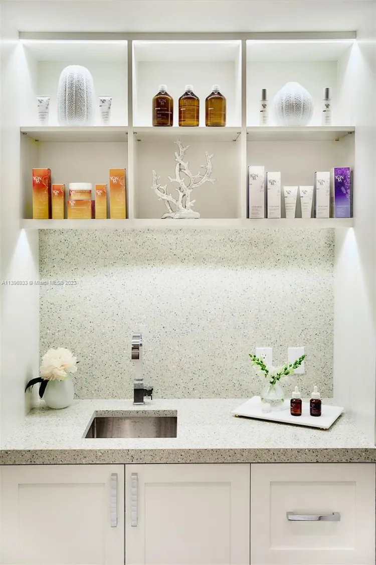 Ocean Club - Ocean Tower One #1505 image #35