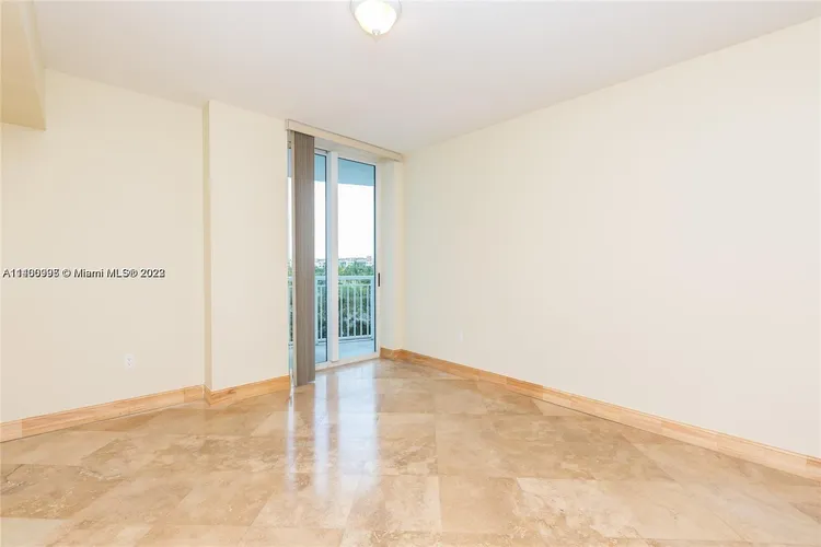 Duo Condo #307W image #6