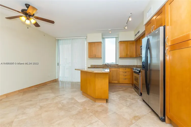 Duo Condo #307W image #7