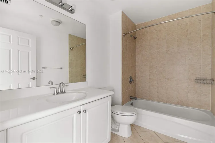 Colonnade at Dadeland #509 image #17