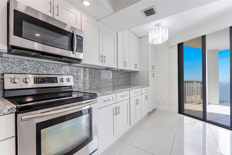 Towers of Quayside Condo #4 #TS6 image #12