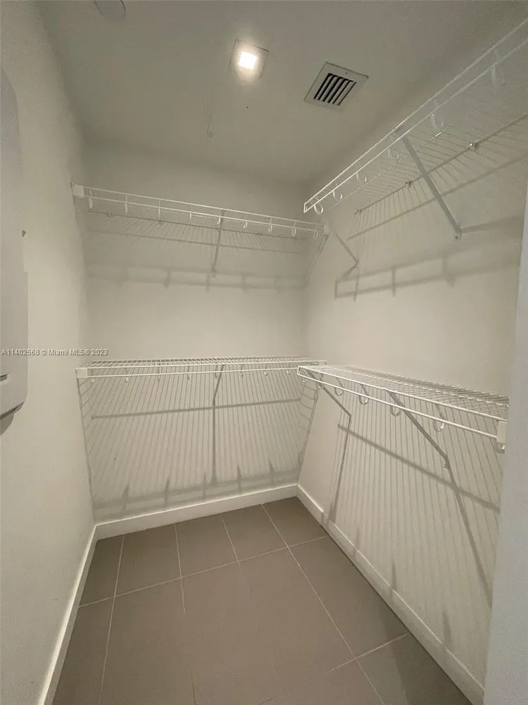 Canvas #2912 image #11