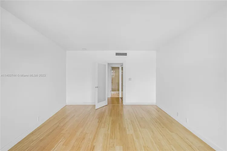 Belle Plaza #514 image #17