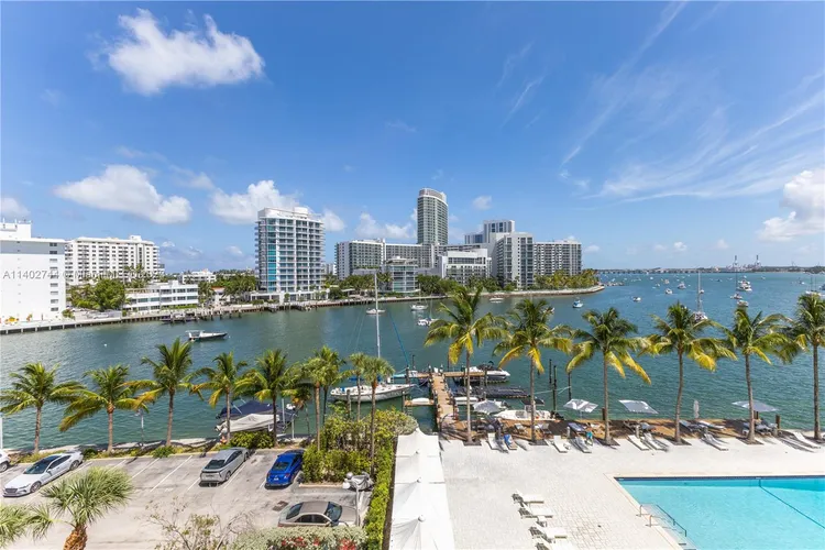 Belle Plaza #514 image #22